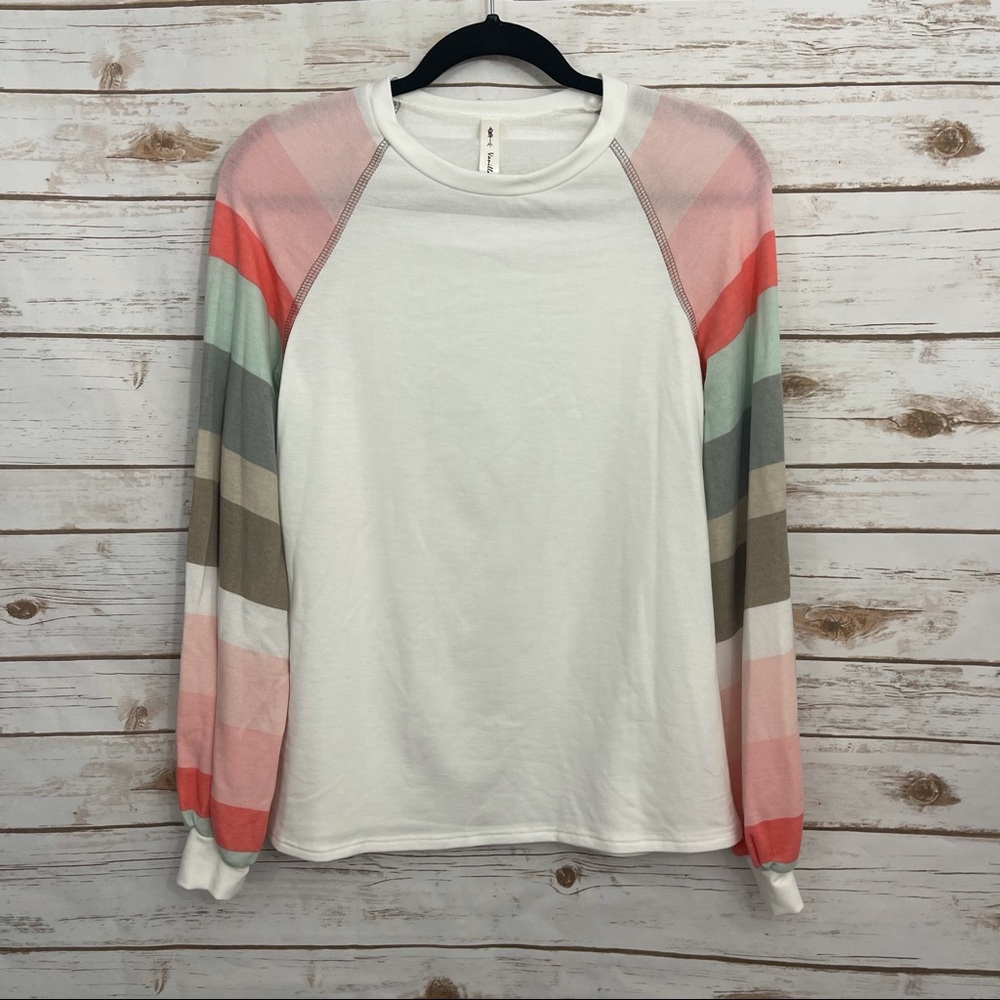 Vanilla Bay Color Blocked Raglan Sleeve Top Small NWOT